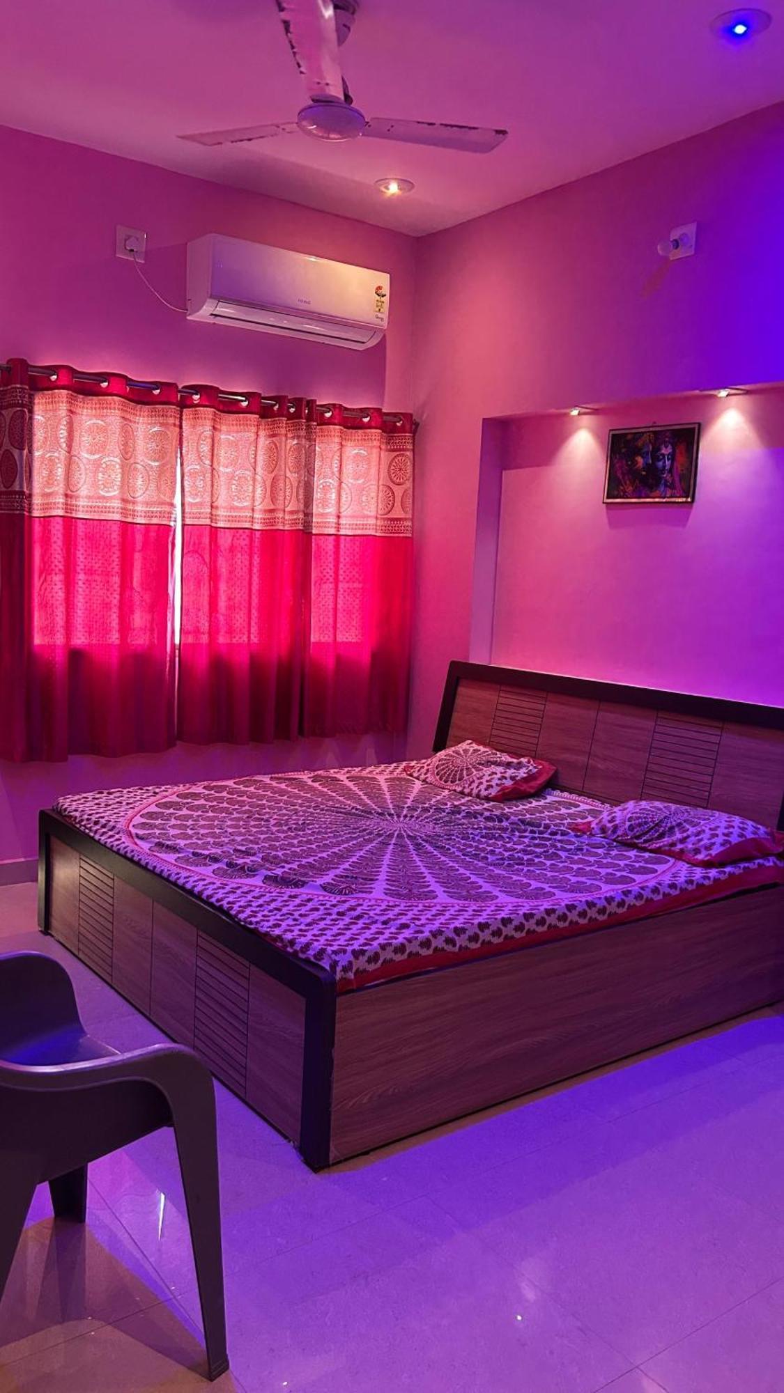 Dwarka Home Stay 2 Only Family Buitenkant foto